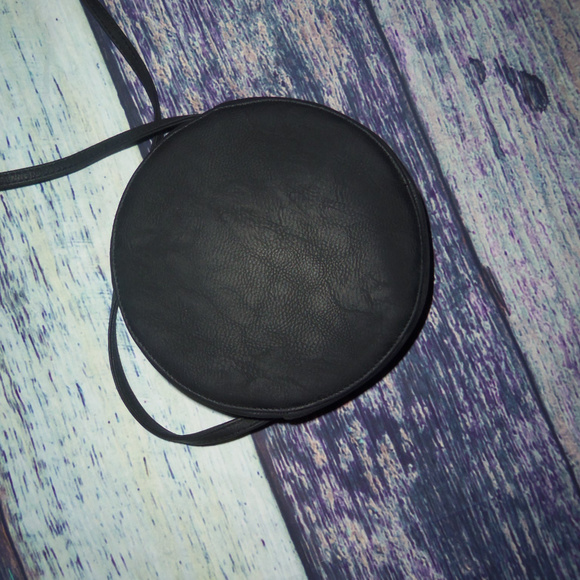 Emoji Smiley Face Crossbody Purse - Picture 3 of 7